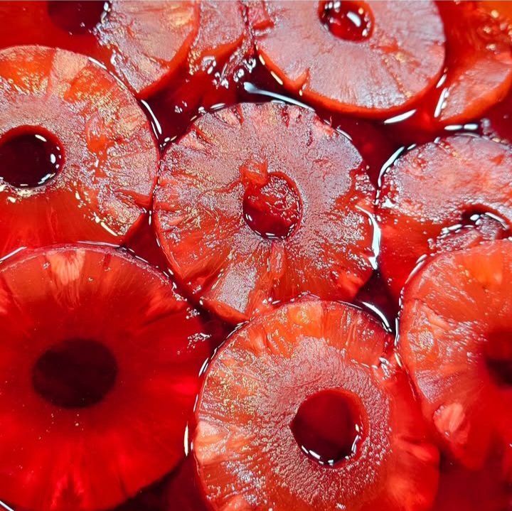 ترشک آناناس قرمز